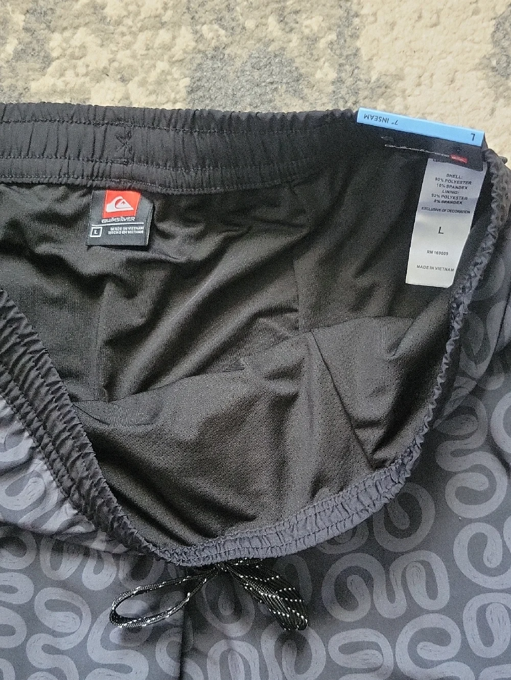 Quiksilver Men's Black and Charcoal Geometric Swim Trunks